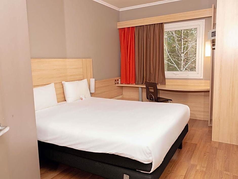 Ibis Santiago Las Condes Manquehue