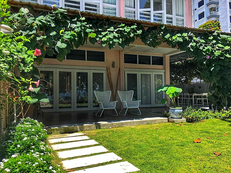 Smell rose beach garden花语海沙滩花园