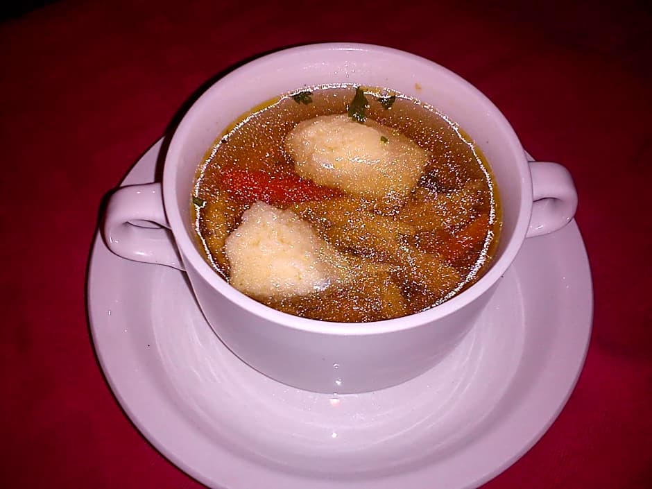 Alabástrom Panzió és Étterem