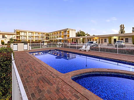 BreakFree Queanbeyan