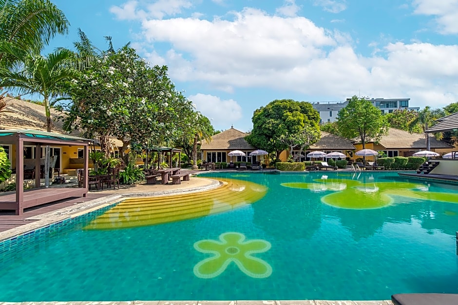 EAST SEA PARADISE HOTEL