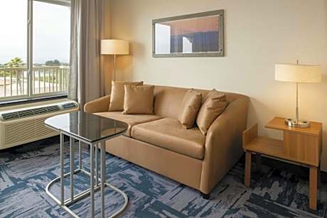 King Room with Roll-In Shower and Sofa Bed - Mobility Access/Hearing Accessible