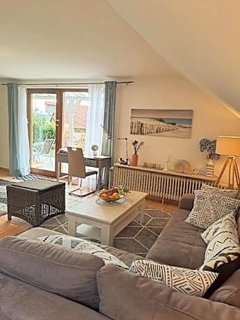 Ferienwohnung-Eigenes Badezimmer-Terrasse-Sonnenschein