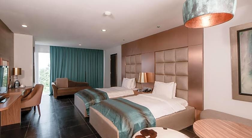 Amaroossa Suite Bali