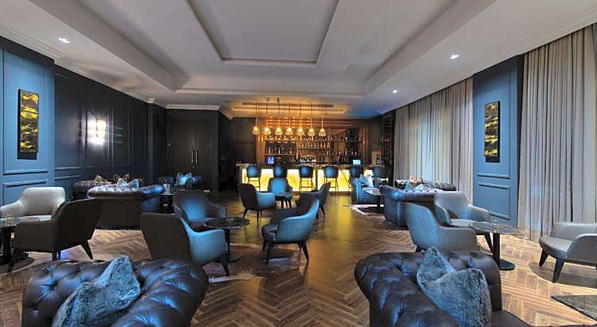 Vittori Palace Hotel and Residences