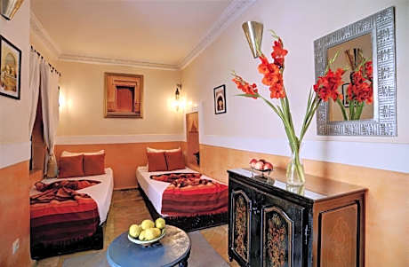 Smarine Family Rooms