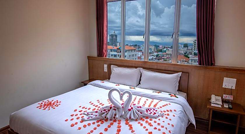 UCT Taunggyi Hotel