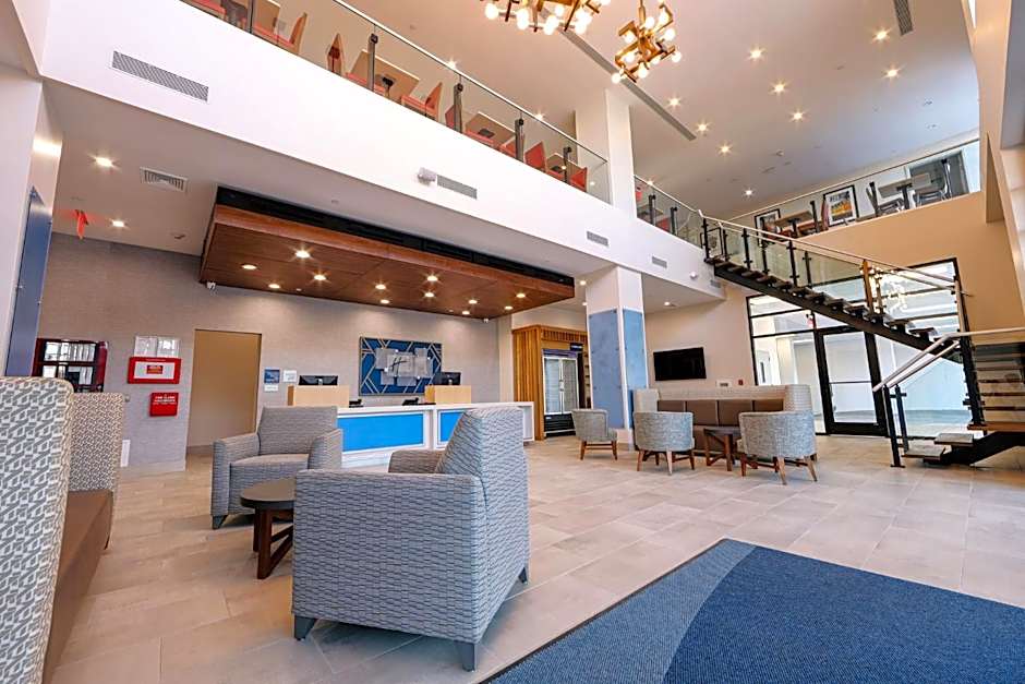 Holiday Inn Express Long Island City E New York By IHG