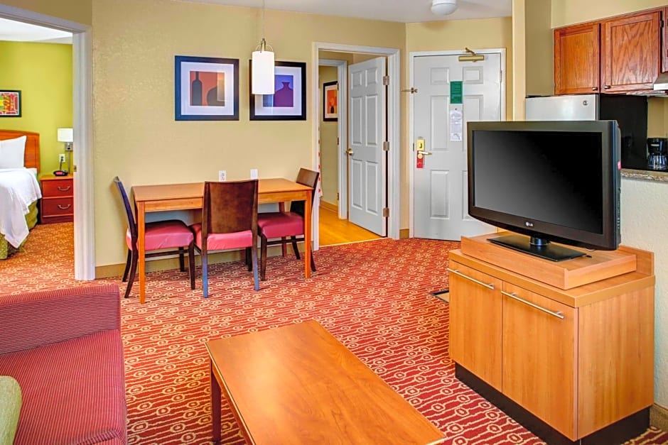 TownePlace Suites by Marriott Cleveland Westlake