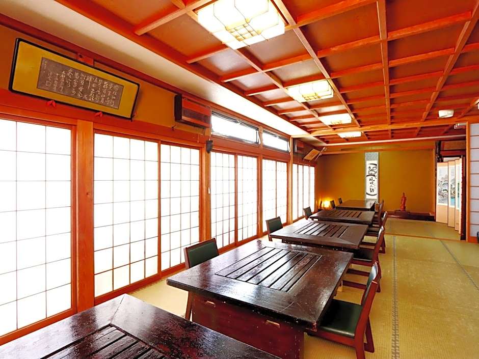 富山県 よしのや旅館