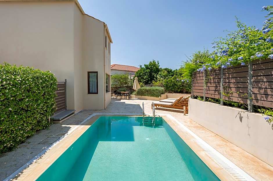 Spilia Village Hotel & Villas