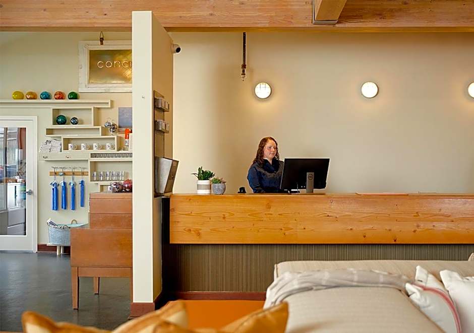 Surftides Hotel
