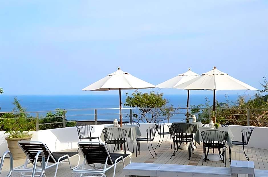 Gardenvilla Shirahama Resort Hotel