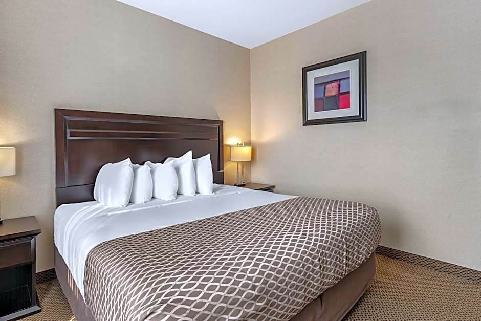 Best Western Plus The Inn At St. Albert