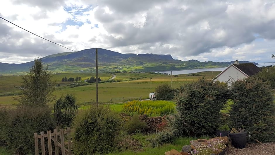 Tigh Quiraing- Heather