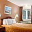 Travelodge by Wyndham Bakersfield