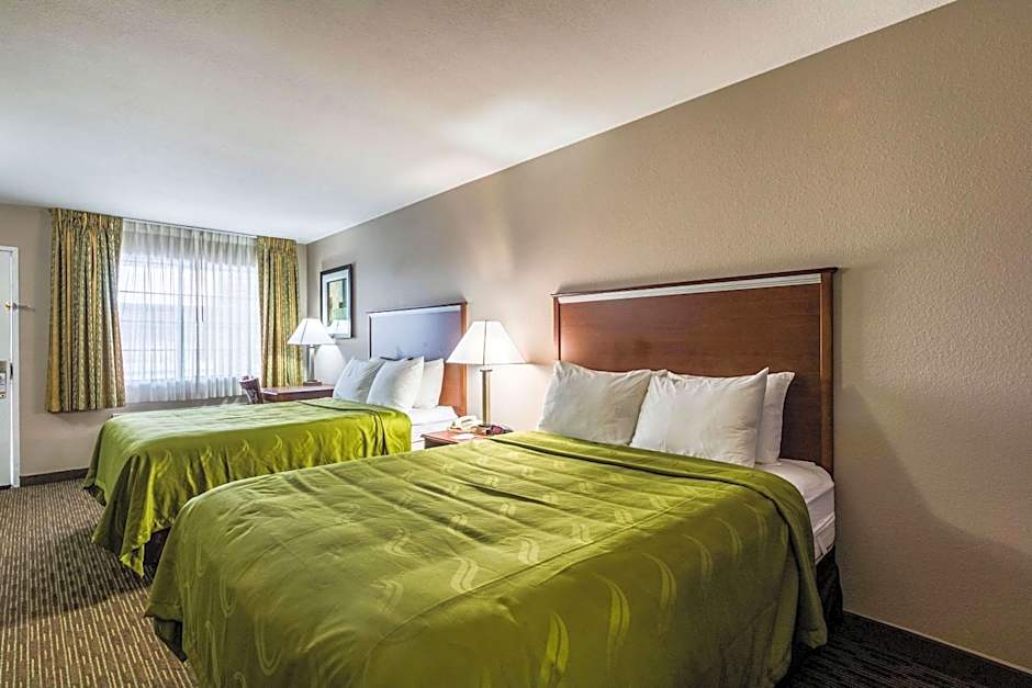 Quality Inn University Near Downtown