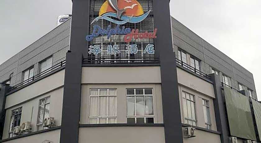 Dolphin Hotel