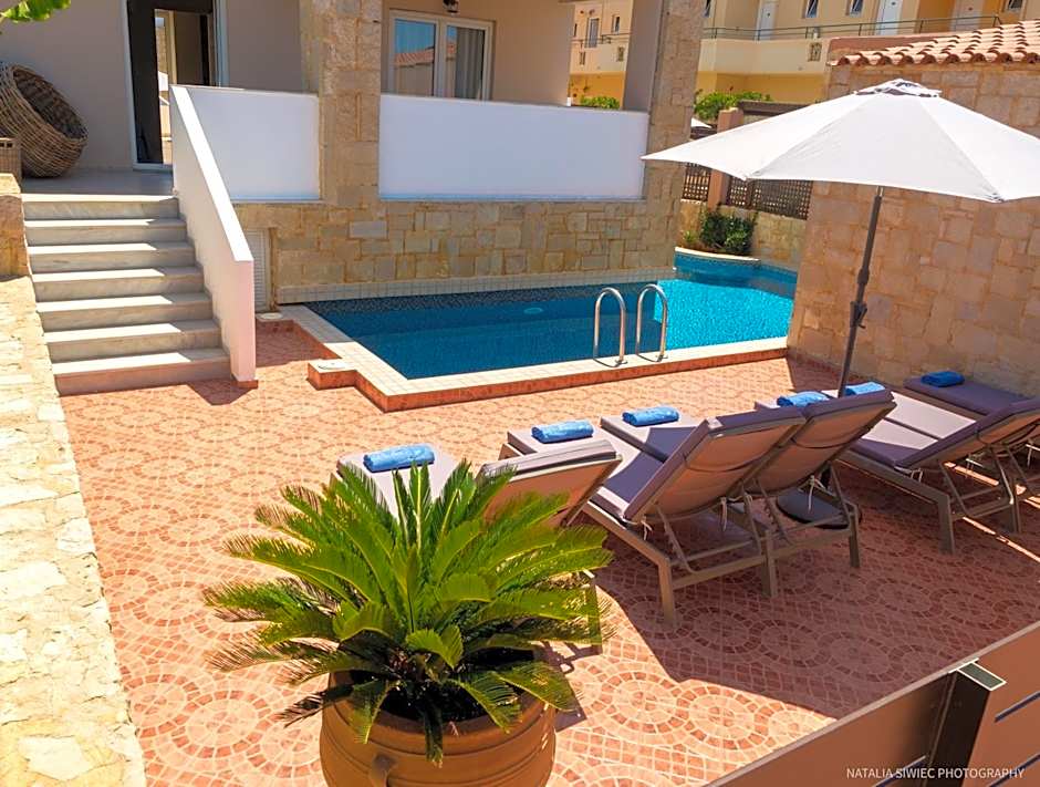 Alexandra SeaSide Villas