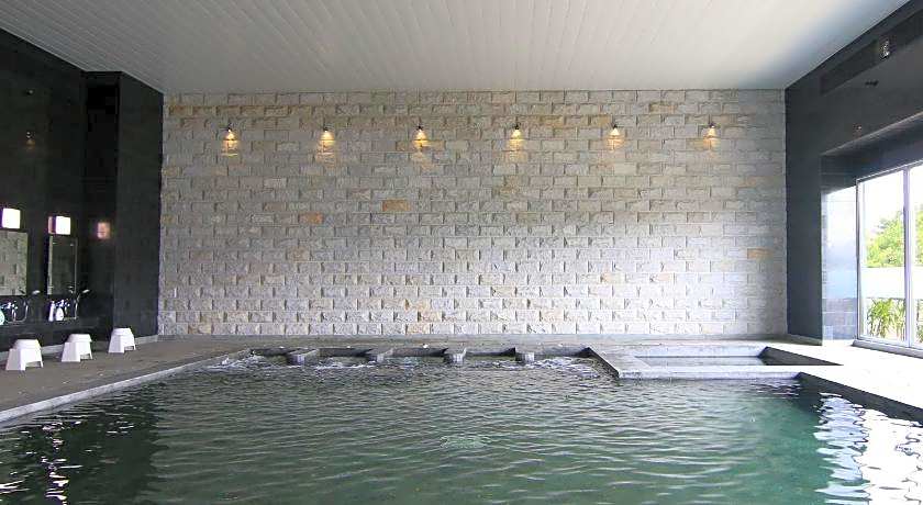 Delonix Hotel Karawang