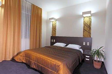 Double single use standard