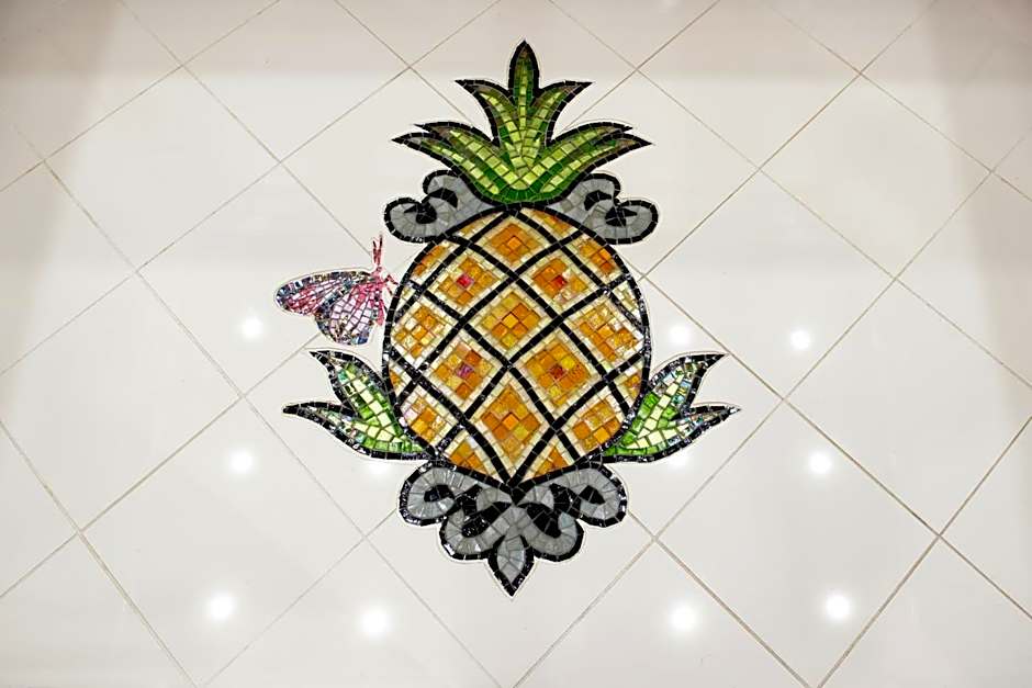 Staypineapple, An Artful Hotel, Midtown