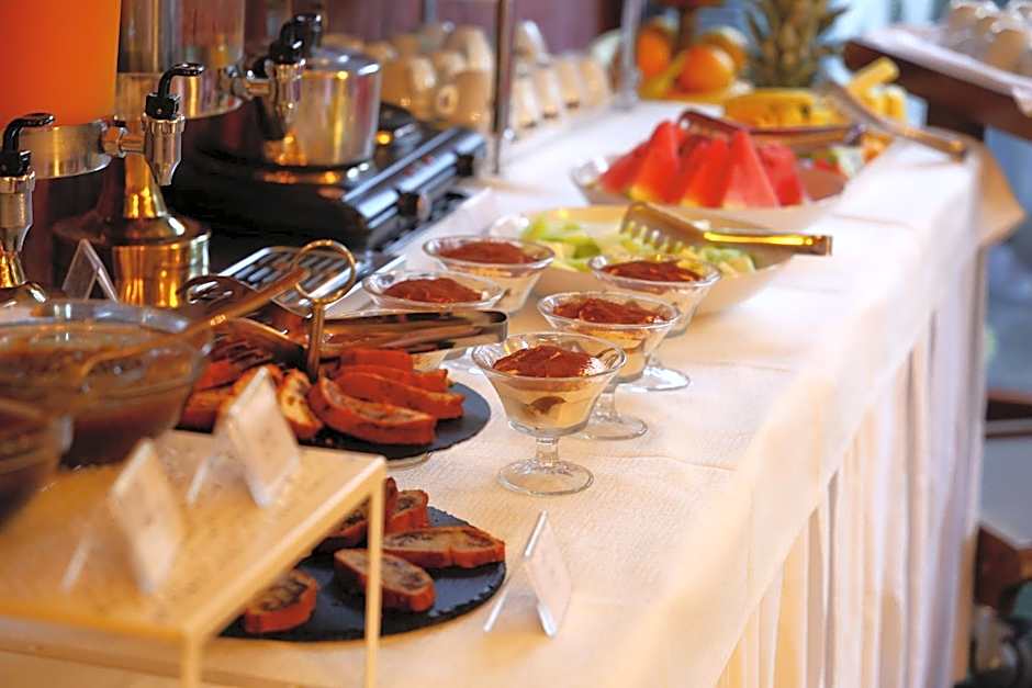 Grand Hotel & Spa Tirana