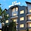 Hotel Athos R.M.T.