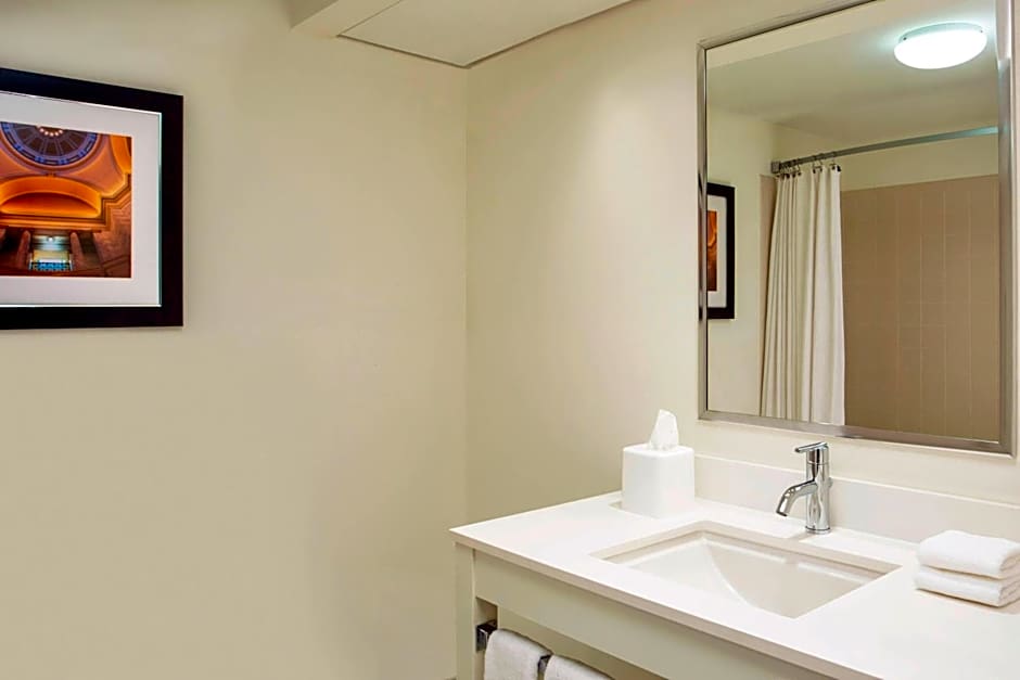 Four Points By Sheraton Bentonville