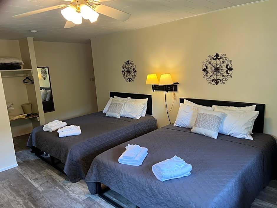 Colton Point Motel