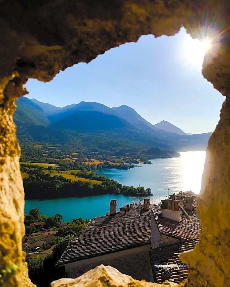 HOTEL HOLIDAYS a Barrea - Natura, Relax e Benessere nel Parco d'Abruzzo