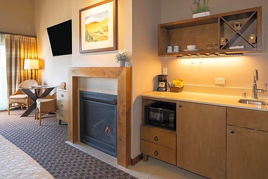 The Lodge at Columbia Point