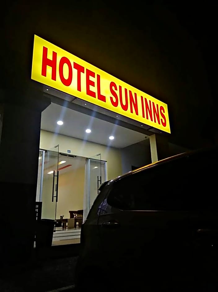 SUN INNS MERU RAYA