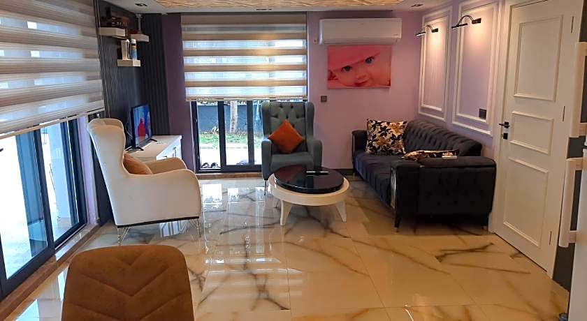 Avullar Palace Hotel