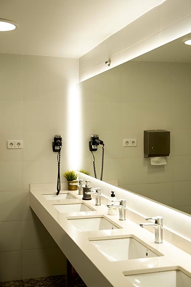 360 Hostel Barcelona Arts&Culture