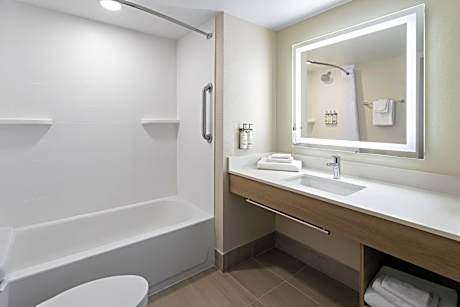 Standard Room with Two Queen Beds