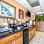Econo Lodge Biltmore