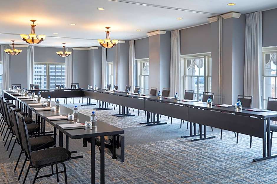 Marriott St. Louis Grand