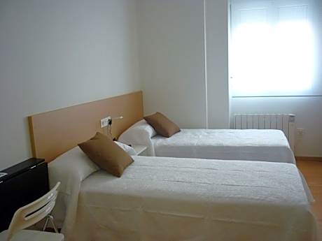 Twin Room with Private Bathroom