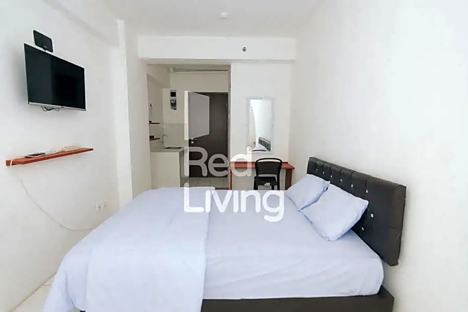 RedLiving Apartemen Gunung Putri Square TOP Room