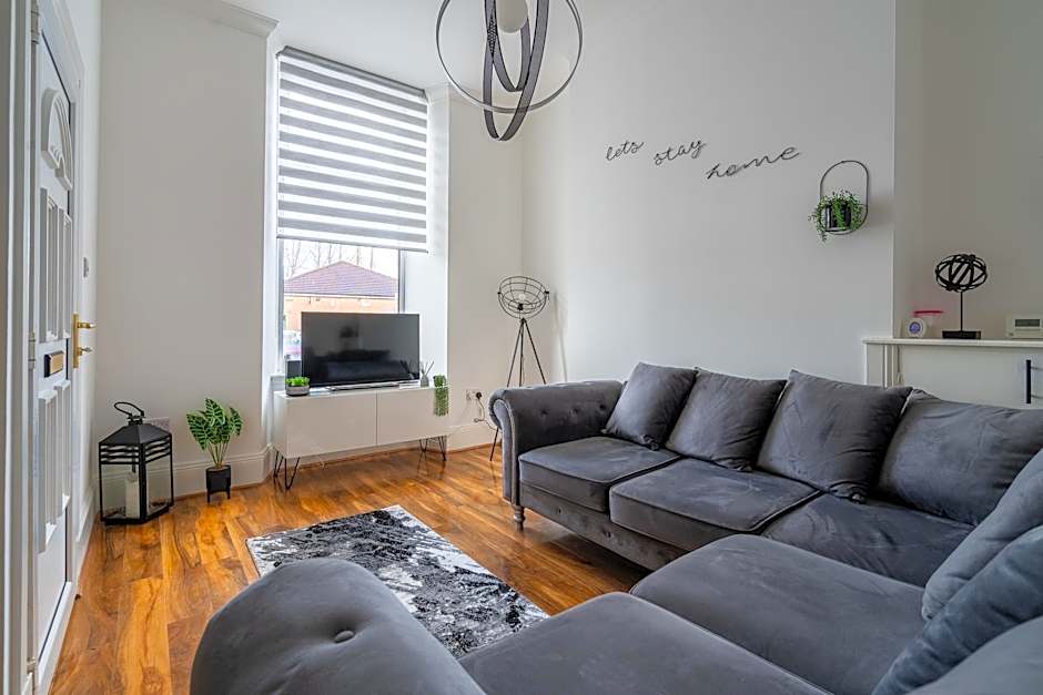 Photo 1 of 50 of Coatbridge Apartment