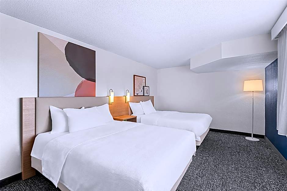 Photo 1 of 2 of 2 Queen Beds Suite, Hearing Accessible