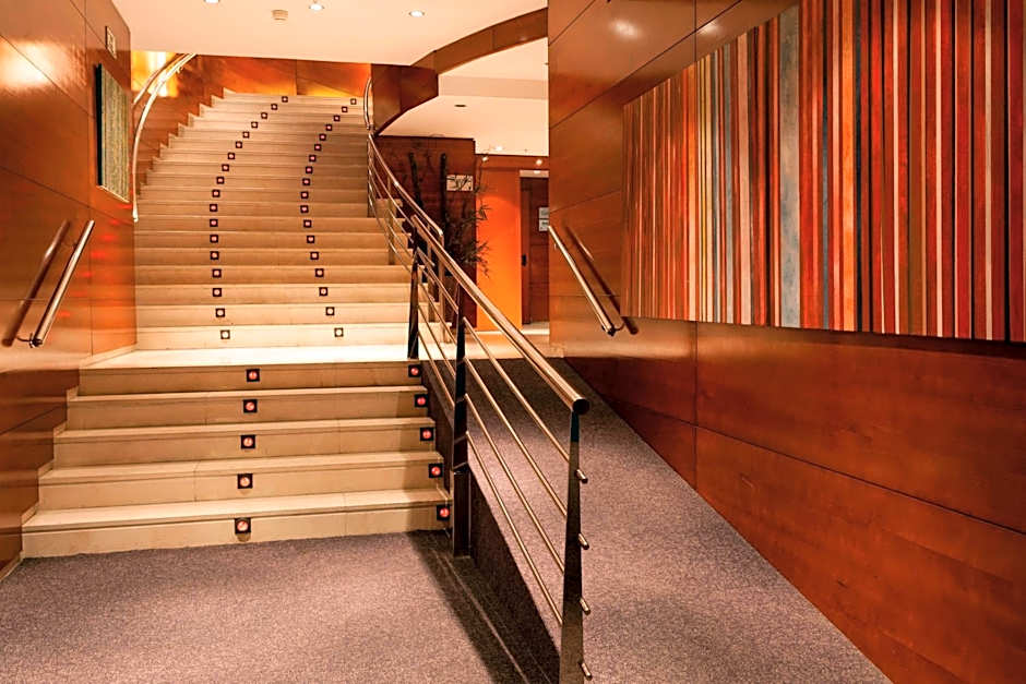 AC Hotel by Marriott Leon San Antonio