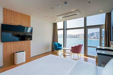 Premium Ocean View Double Room