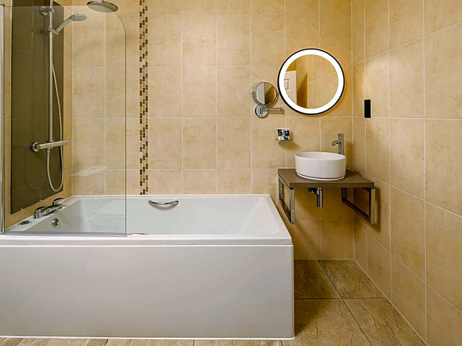 Mercure Oxford Hawkwell House Hotel