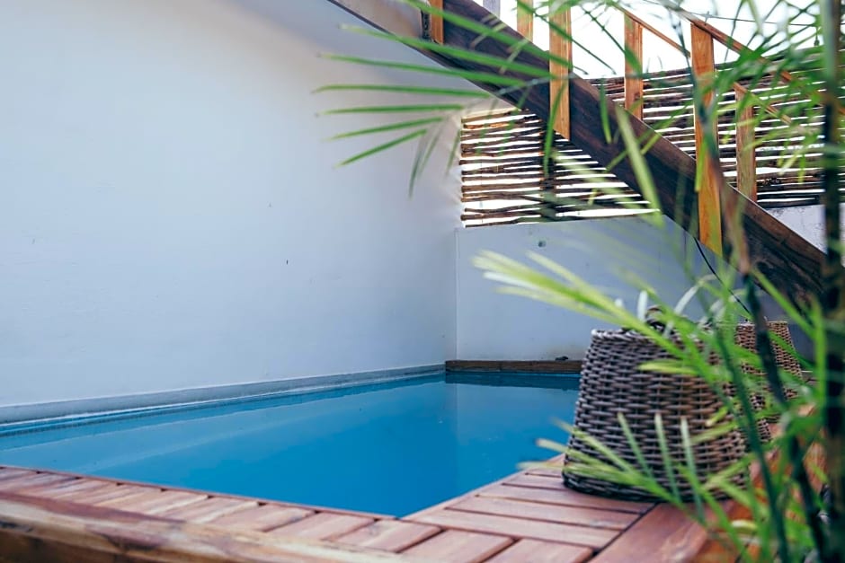 Teetotum hotel