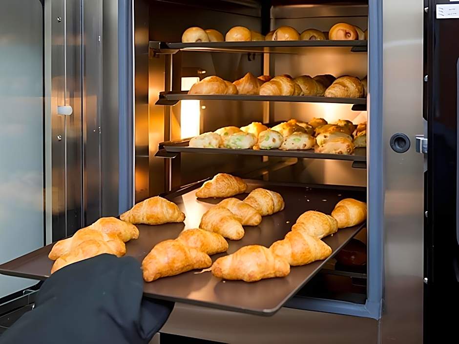 Extol Inn Kumamoto Suizenji