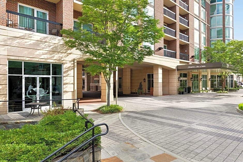 Hampton Inn By Hilton & Suites Greenville-Downtown-Riverplace