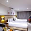 Hotel Excelsior Karachi