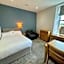 Grindal Studio Apartments - Newly Opened Luxury Accommodation